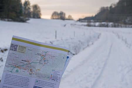 Mit dem VGN-Wanderflyer unterwegs... &ndash; (VGN &copy;&nbsp;VGN GmbH)