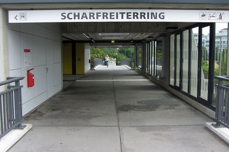 U-Bahn Schrafreiterring &ndash; (21.10.2016, schreibwerk &copy;&nbsp;schreibwerk)