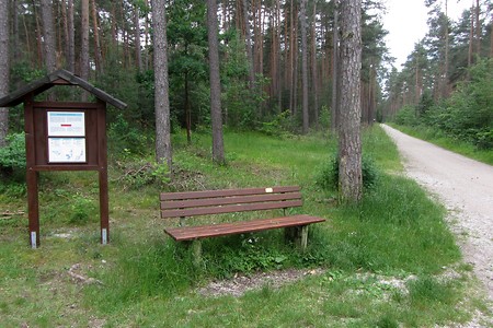 Rastbank &ndash; (21.10.2016, schreibwerk &copy;&nbsp;schreibwerk)