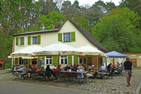 Biergarten Steinbrüchlein &ndash; (26.04.2013, VGN &copy;&nbsp;VGN GmbH)