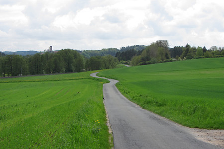 Burg Veldenstein im Blick &ndash; (11.05.2013, VGN &copy;&nbsp;VGN GmbH)