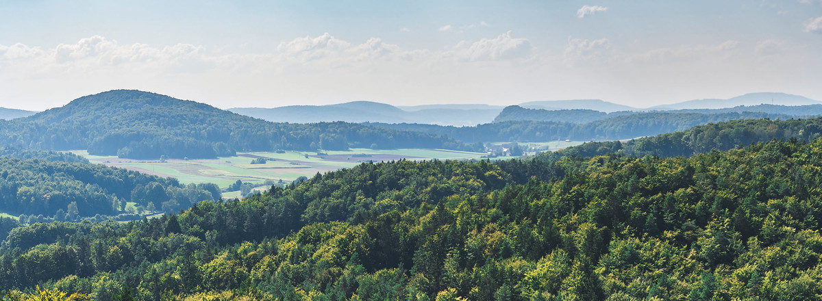 Weitblick ins Tal &ndash;  (&copy;&nbsp;A.Herpich)