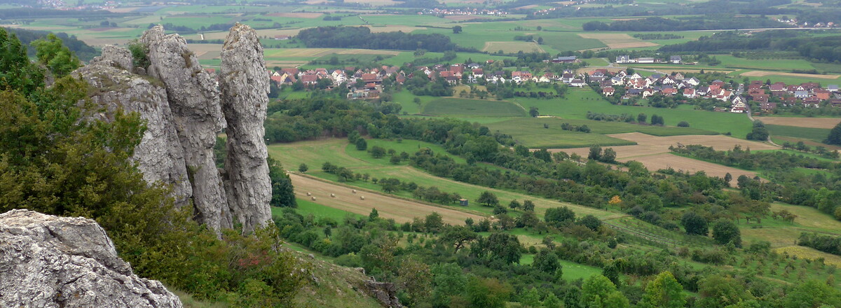 Felsen am Walberla &ndash;  (14.09.2019, A. u. M. Müller &copy;&nbsp;VGN GmbH)