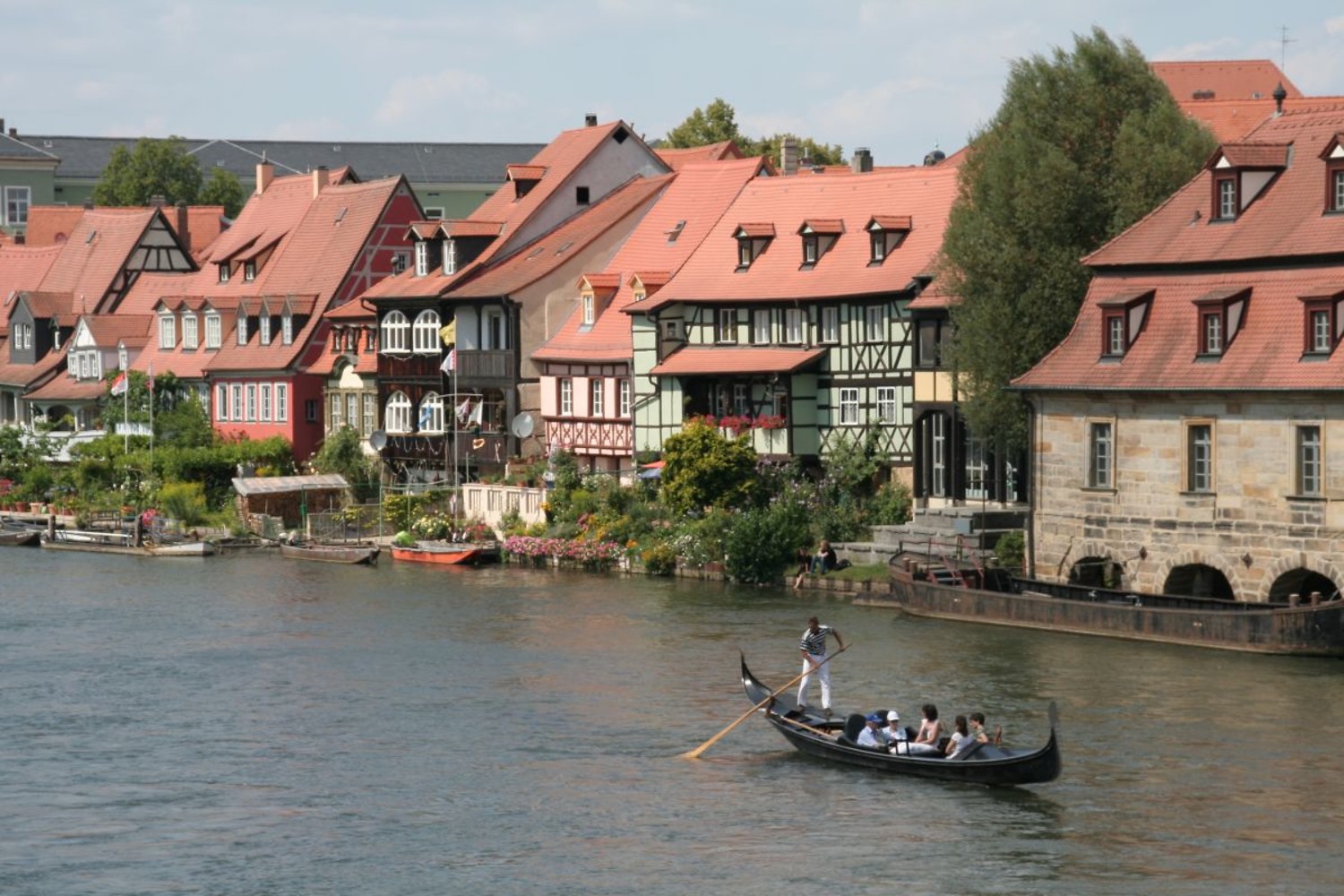 Stilecht: Wer möchte, kann sich in einer venezianischen Gondel kutschieren lassen. &ndash;  (&copy;&nbsp;Bamberg Tourismus & Kongress Service)