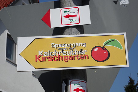 Wegweiser zum Kirschenweg &ndash; (05.05.2018, VGN S.Dassler &copy;&nbsp;VGN GmbH)