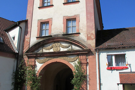 Eingangsportal &ndash; (26.05.2016, VGN &copy;&nbsp;VGN GmbH)