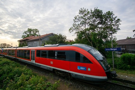 Zug Ottenhofen-Bergel &ndash; (27.09.2020, U. Büscher &copy;&nbsp;VGN GmbH)
