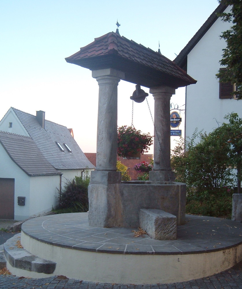 Alter Ziehbrunnen &ndash;  (01.10.2015, VGN &copy;&nbsp;VGN GmbH)