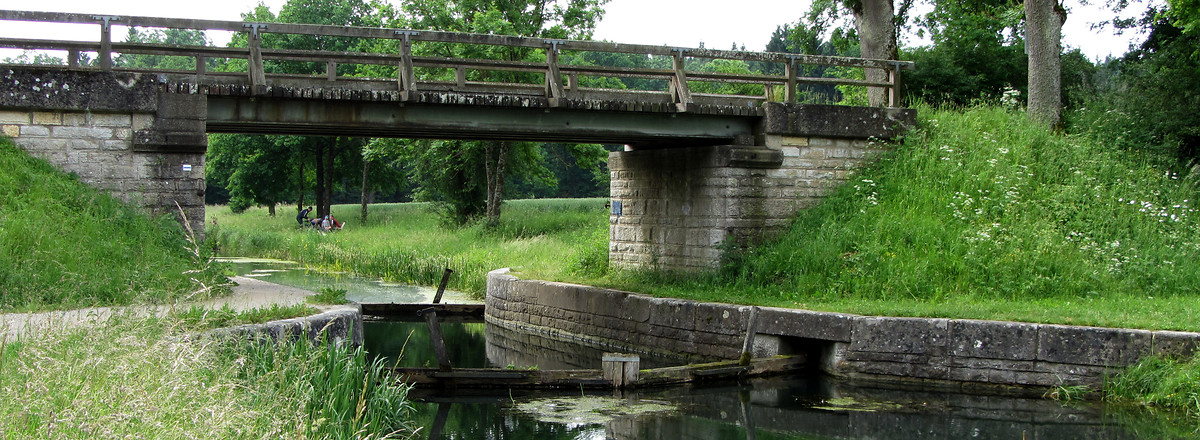 Alter Kanal bei Neumarkt &ndash;  (07.06.2012, VGN &copy;&nbsp;VGN GmbH)