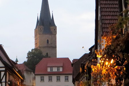 Marktplatz_mit_Pfarrkirche &ndash; (09.02.2018, VGN &copy;&nbsp;VGN GmbH)