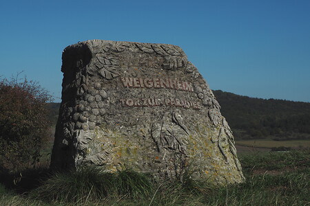 Weigenheim Stein &ndash; (16.10.2019, U. Buescher &copy;&nbsp;VGN GmbH)