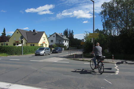 Abzweig Altenfurt &ndash; (31.05.2016, schreibwerk &copy;&nbsp;schreibwerk)