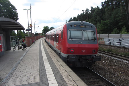 Rednitzhembach Bahnhof &ndash; (31.05.2016, schreibwerk &copy;&nbsp;schreibwerk)