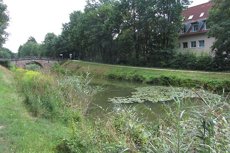 Am Alten Kanal entlang &ndash; (31.05.2016, schreibwerk &copy;&nbsp;schreibwerk)