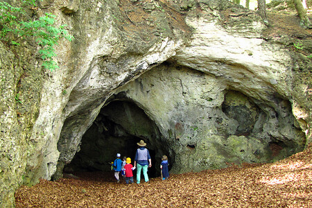 Eingang Petershöhle &ndash; (26.04.2014, VGN &copy;&nbsp;VGN GmbH)