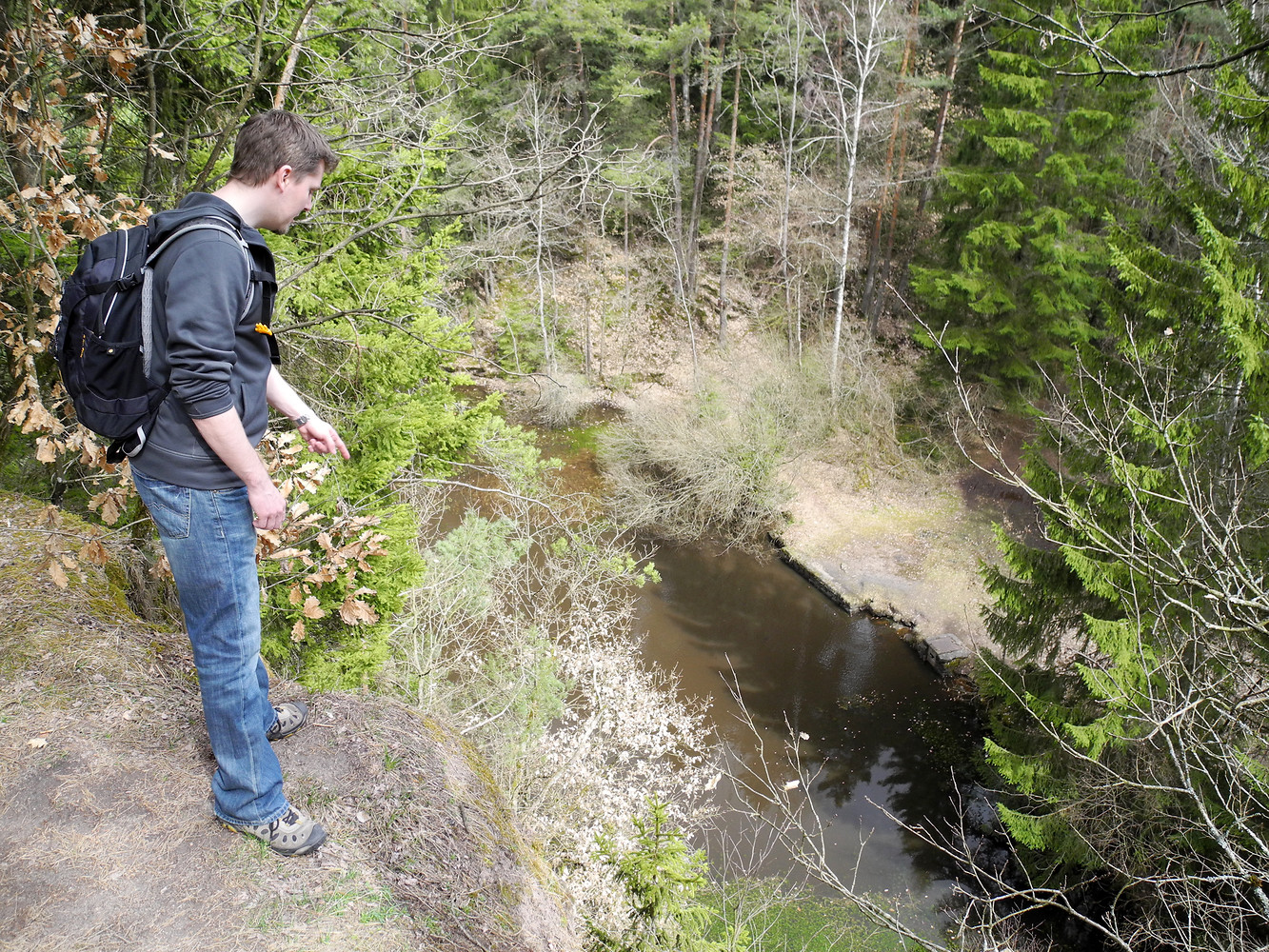Abgründe am Wernloch &ndash;  (13.04.2013, VGN &copy;&nbsp;VGN GmbH)