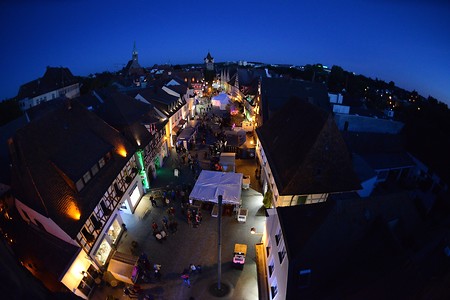 Blick vom Türmersturm bei Nacht &ndash; (14.10.2019, Stadt Herzogenaurach &copy;&nbsp;Stadt Herzogenaurach)