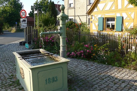 Brunnen 1893 &ndash; (18.02.2019, Gertrud Härer &copy;&nbsp;Gertrud Härer)