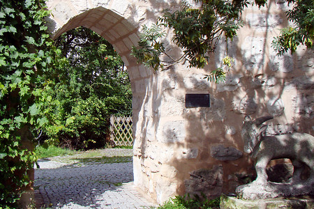 Neustädter Geißbocksage an der Stadtmauer &ndash; (31.08.2010, VGN &copy;&nbsp;VGN GmbH)