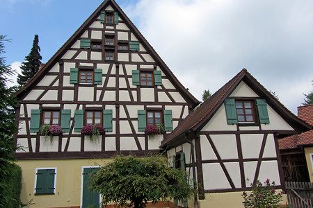 In Offenhausen &ndash; (13.08.2013, VGN &copy;&nbsp;VGN GmbH)