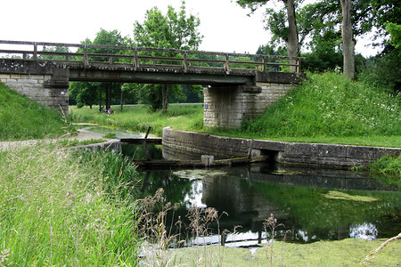 Alter Kanal bei Neumarkt &ndash; (07.06.2012, VGN &copy;&nbsp;VGN GmbH)
