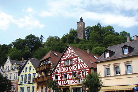 Bad Berneck, Marktplatz mit Schlossturm &ndash; (08.07.2010, VGN &copy;&nbsp;VGN GmbH)
