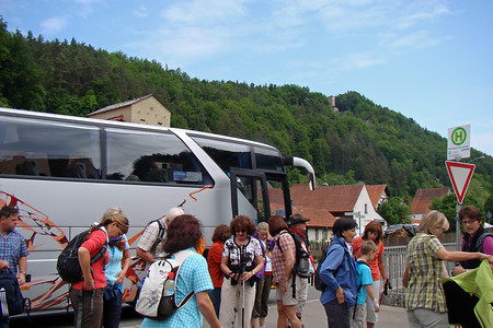 Ausstieg in Hirschbach &ndash; (VGN &copy;&nbsp;VGN GmbH)