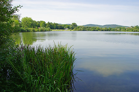 Badesee Bad Staffelstein &ndash; Blick Richtung Strandbad (VGN &copy;&nbsp;VGN GmbH)