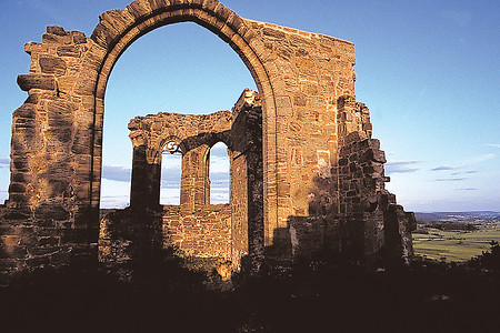 Ruine Altenstein &ndash; (VGN, Naturpark Haßberge, Touristinformation Haßberge, Stadt Ebern &copy;&nbsp;VGN GmbH, Naturpark Haßberge, Touristinformation Haßberge, Stadt Ebern)