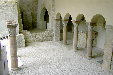 Sola Basilika &ndash; (29.06.2004, VGN &copy;&nbsp;VGN GmbH)