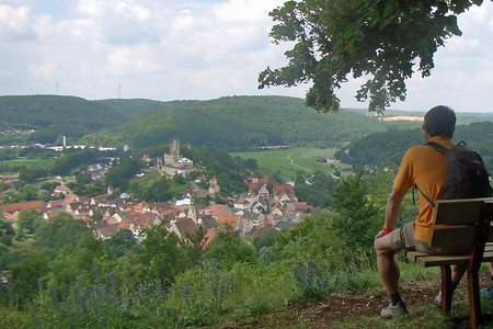 Blick auf Pappenheim &ndash; (28.08.2015, VGN &copy;&nbsp;VGN GmbH)