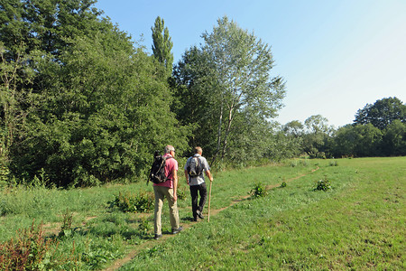 Entlang der Schwabach &ndash; (01.10.2015, VGN &copy;&nbsp;VGN GmbH)