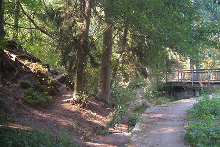 Brücke an Schlucht der fünf Schützen &ndash; (01.10.2015, VGN &copy;&nbsp;VGN GmbH)