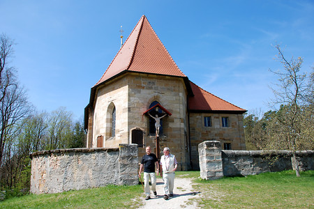 Wallfahrtskirche Heilig Kreuz a.d. Kreuzberg &ndash; (23.04.2010, VGN &copy;&nbsp;VGN GmbH)