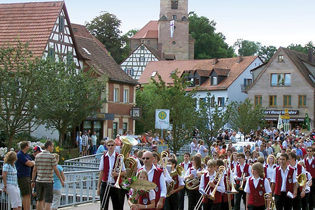 Kirchweihumzug, Blaskapelle &ndash; (Gemeinde Georgensgmünd &copy;&nbsp;Gemeinde Georgensgmünd)