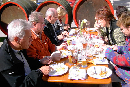 Biergarten Neumarkter-Bräustueberl Glossner Bräu &ndash; (13.04.2016, VGN &copy;&nbsp;VGN GmbH)