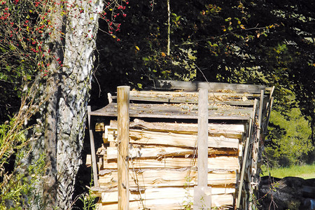 Holzlager &ndash; (03.10.2011, VGN &copy;&nbsp;VGN GmbH)