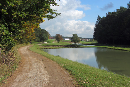Weg nach Klausaurach &ndash; (Rück &copy;&nbsp;Rück)