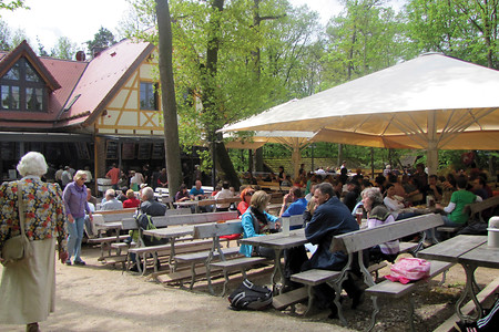 Bierkeller am Kreuzberg (EN) &ndash; (VGN &copy;&nbsp;VGN GmbH)