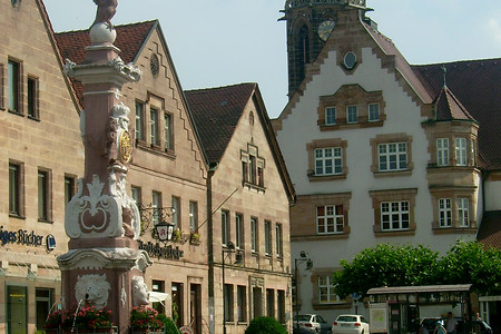 Marktplatz mit Brunnen am Markt &ndash; (05.05.2005, VGN &copy;&nbsp;VGN GmbH)