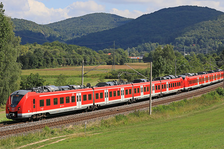 Zug der DB Regio Bayern &ndash; (&copy;&nbsp;DB Regio Bayern / Uwe Miethe)