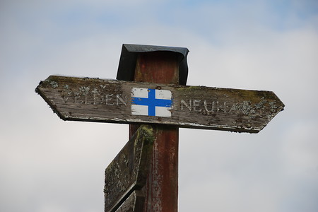 Wegweiser am Pfahl &ndash; (18.01.2019, U. Buescher &copy;&nbsp;VGN GmbH)