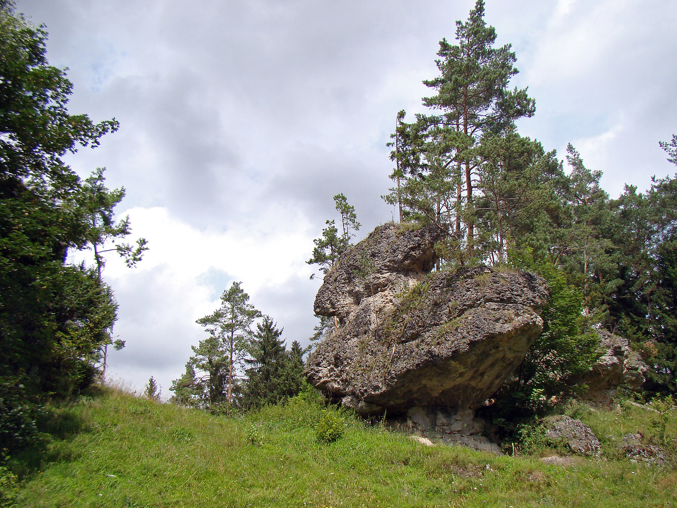 Im Paradiestal &ndash; Unterwegs zwischen bizarren Felsformationen  (VGN &copy;&nbsp;VGN GmbH)