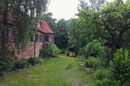 Garten im Zeltner Schloss &ndash; (06.07.2016, VGN &copy;&nbsp;VGN GmbH)
