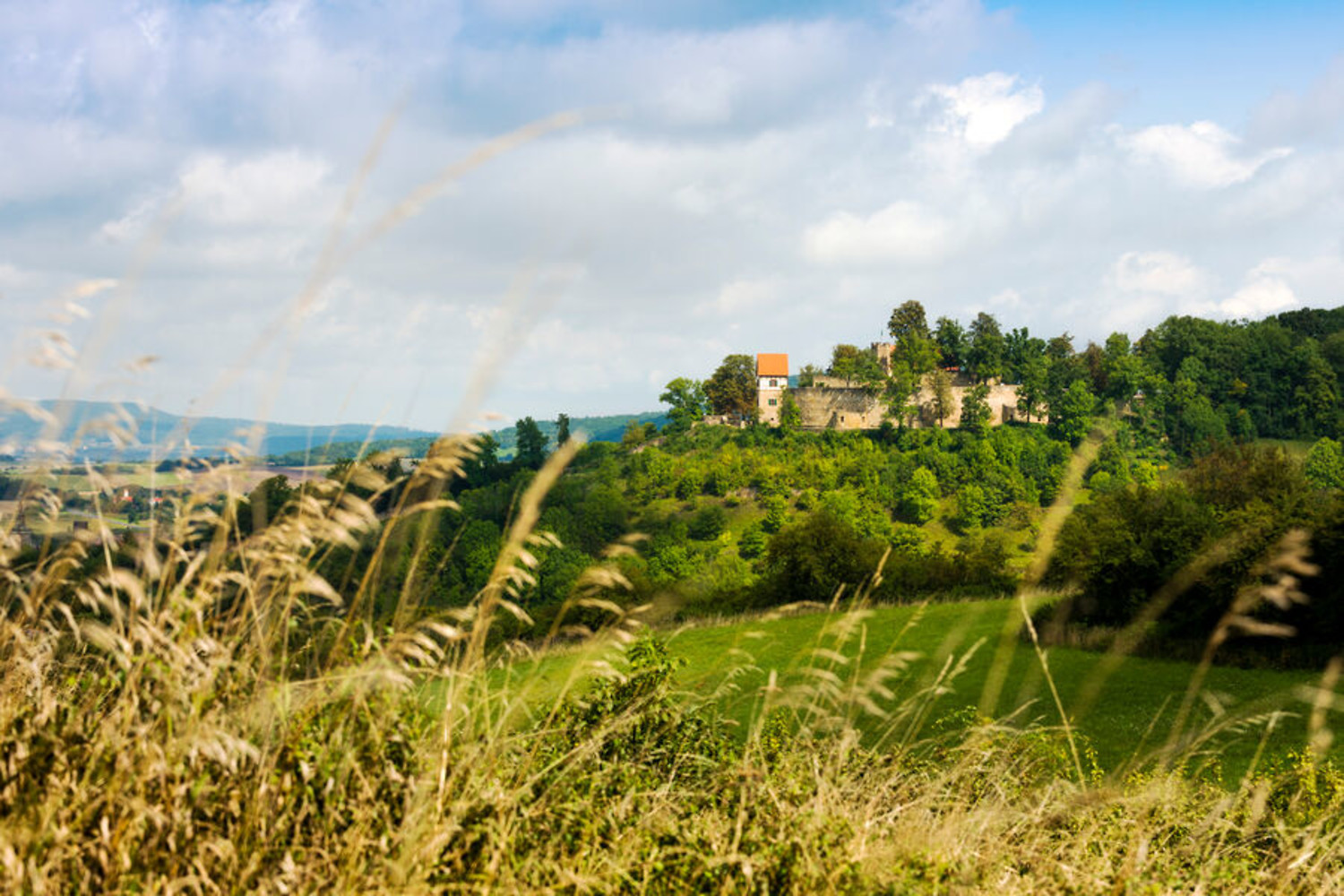 Burgruine Königsberg i. Bayern &ndash;  (24.08.2014, A. Hub &copy;&nbsp;Haßberge Tourismus)