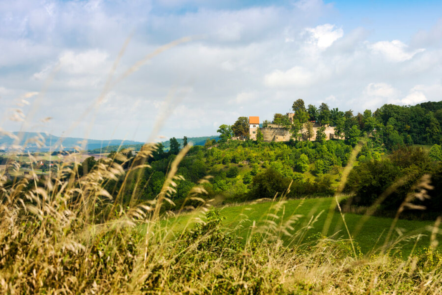 Burgruine Königsberg i. Bayern &ndash;  (24.08.2014, A. Hub &copy;&nbsp;Haßberge Tourismus)