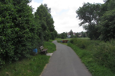 Rastbänke am Weg &ndash; (10.07.2016, schreibwerk &copy;&nbsp;schreibwerk)