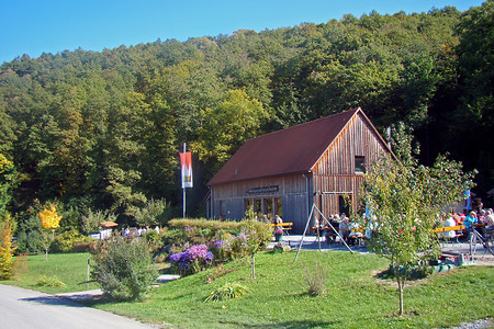 Weinparadiesscheune (EN) &ndash; (10.10.2010, VGN &copy;&nbsp;VGN GmbH)