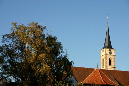 Stadtpfarrkirche St. Veit &ndash; (DLKMgraphikdesign Schwarzach &copy;&nbsp;Tourist Information Iphofen)