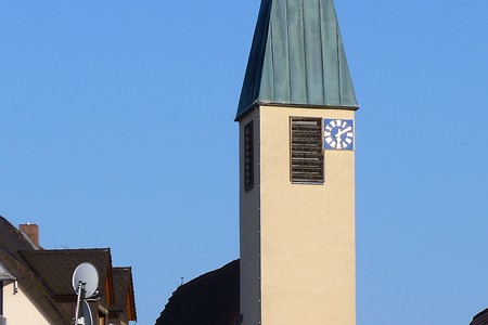 Kath. Kirche in Forth &ndash; (19.02.2018, VGN &copy;&nbsp;VGN GmbH)